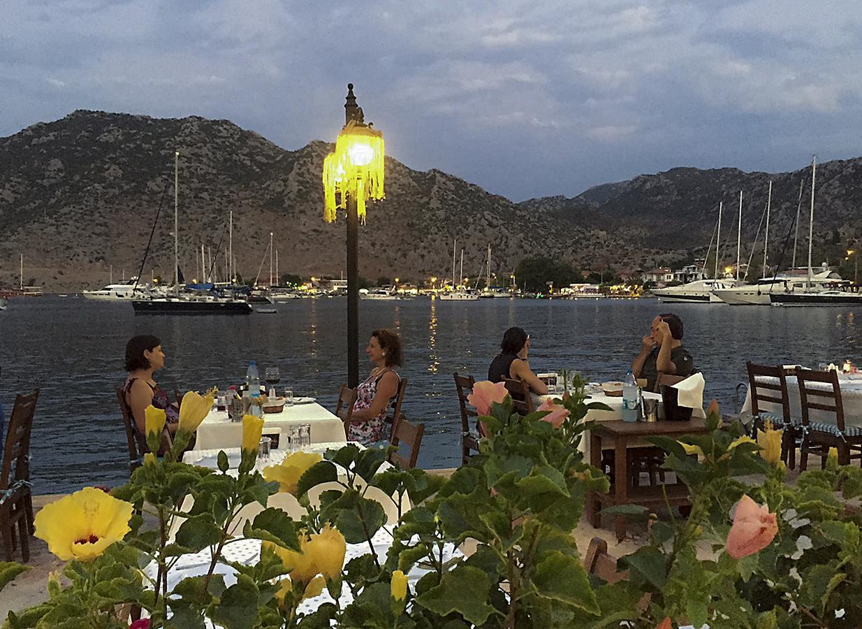 Giritimu Evleri Bed and Breakfast Selimiye  Esterno foto